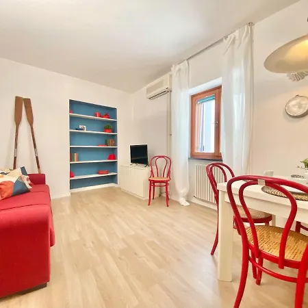 Casaviva - Trilo With Parking In Santa M.